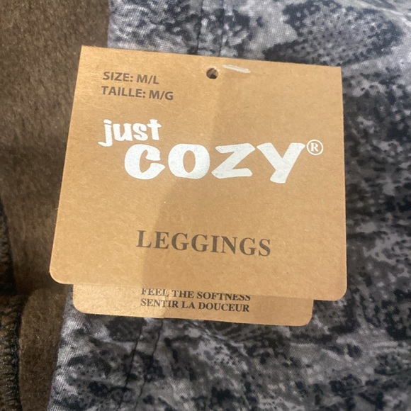 BRAND NEW! With tags - JUST COZY fur lined leggings - Picture 4 of 6